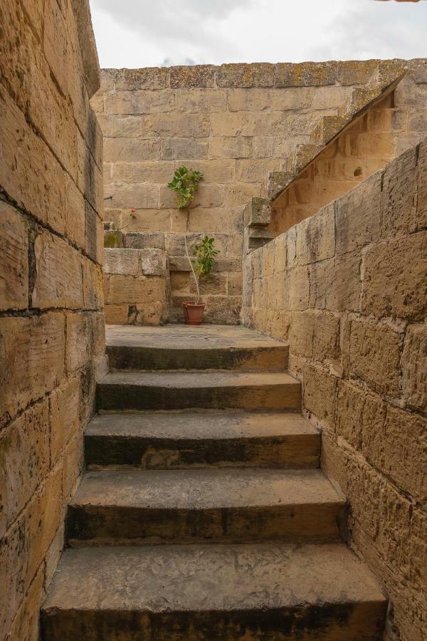 400Yr Farmhouse In Xaghra Gozo - Separate Rooms Extérieur photo