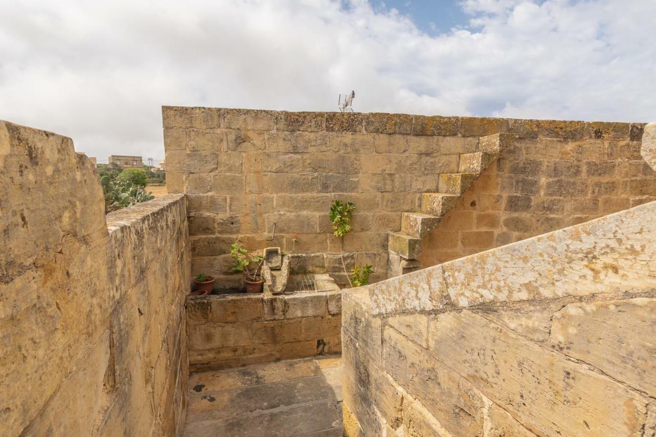 400Yr Farmhouse In Xaghra Gozo - Separate Rooms Extérieur photo