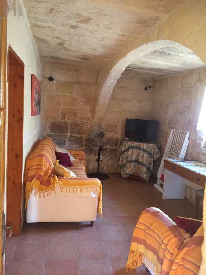 400Yr Farmhouse In Xaghra Gozo - Separate Rooms Extérieur photo